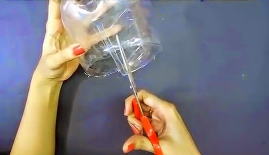  Membuat  Sebuah Vas  Bunga  Unik Dari  Botol Plastik All 